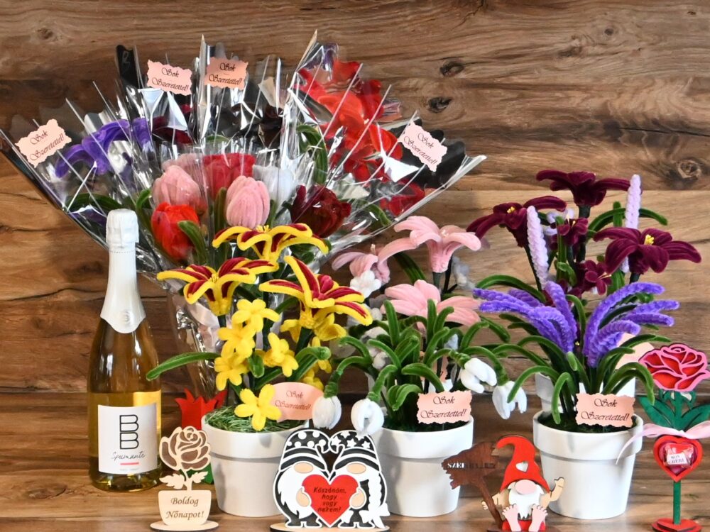 Cserepes liliom, levendula és hóvirág – örökvirág